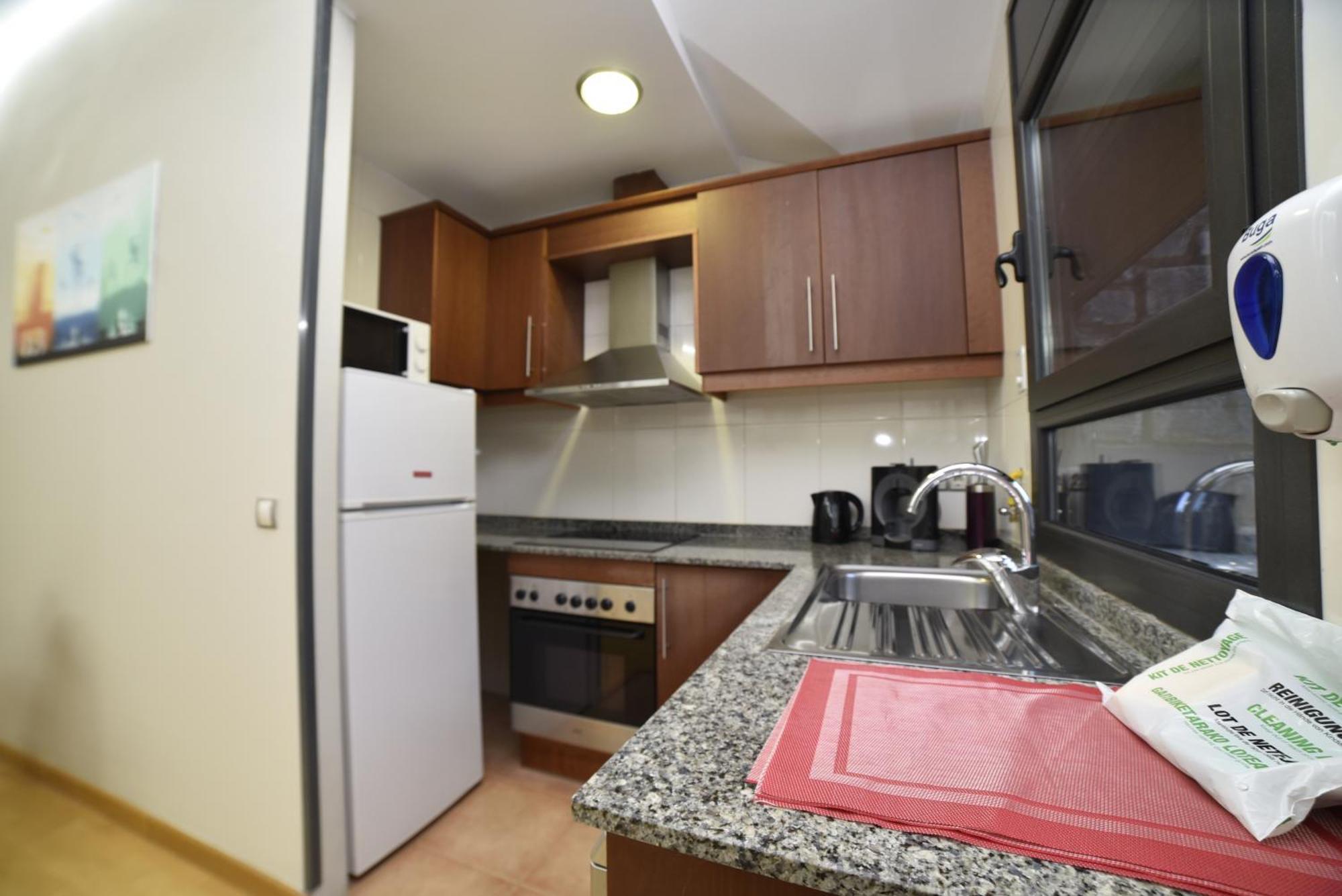 Apartment Encantador Atico Cerca De Caldea, Molleres Hut 6793